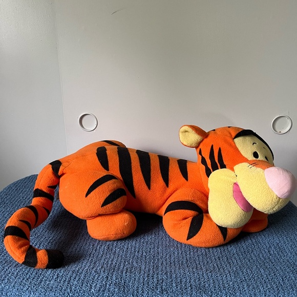 Disney Other - Disney Tigger Plush